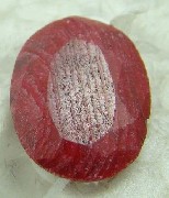 Pedras preciosas   rubi indiano vermelho oval