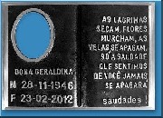 Placa memorial para tumulo formato biblia sagrada